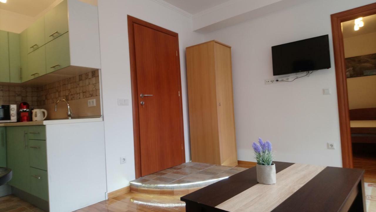 Brand New - Central Apartments Сараево Экстерьер фото